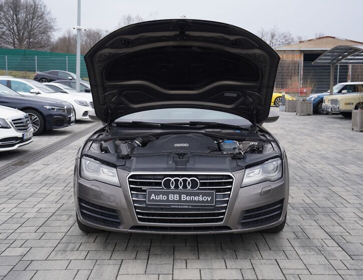 Audi A7 11