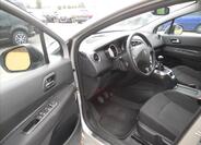 Peugeot 5008 11