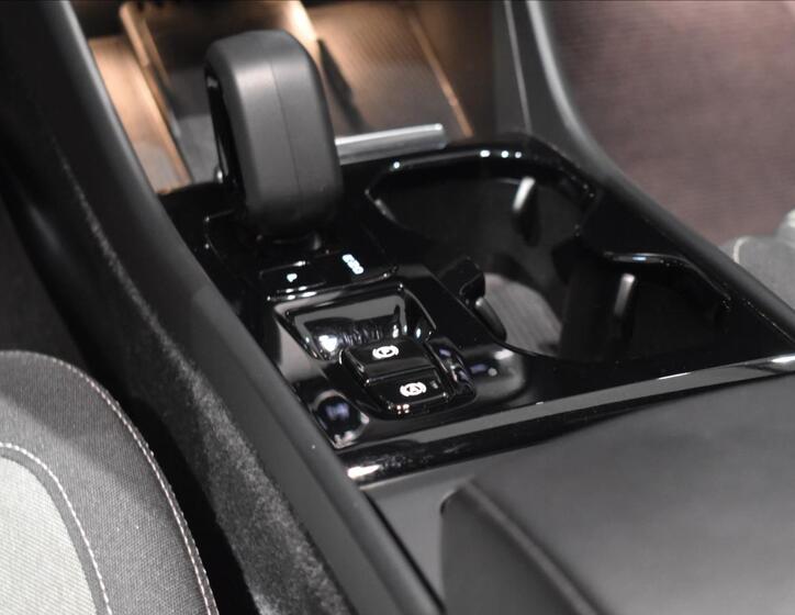 Volvo XC40 13