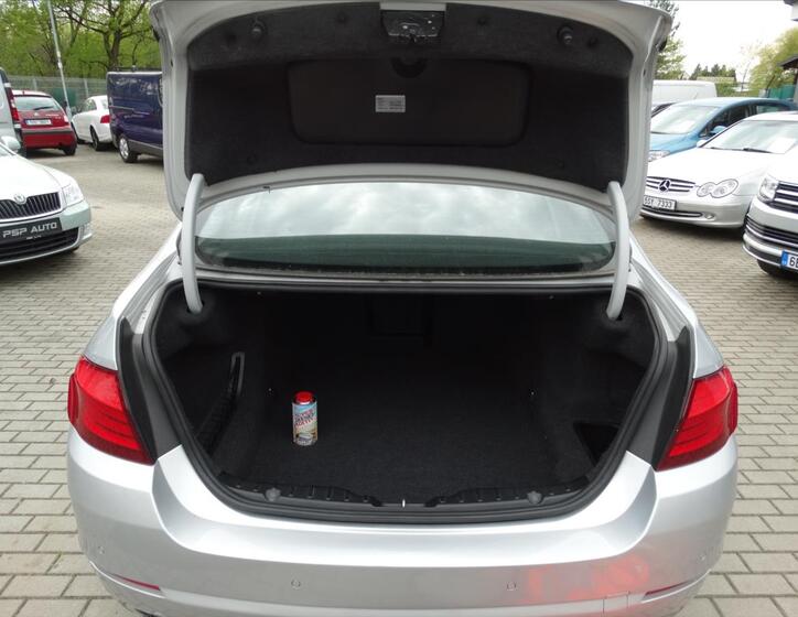 BMW Řada 5 36