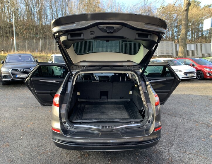 Ford Mondeo 18