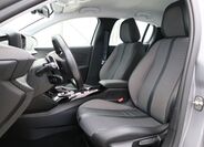 Peugeot 208 13