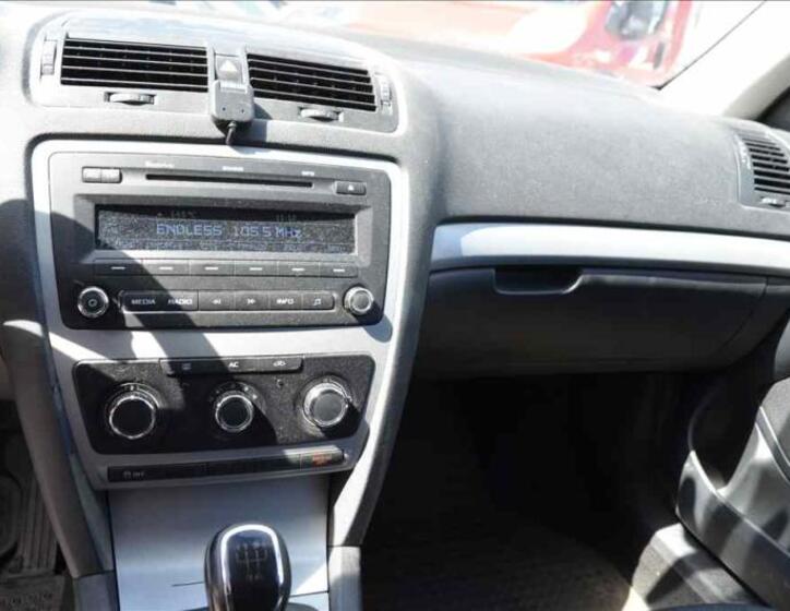 Škoda Octavia 16