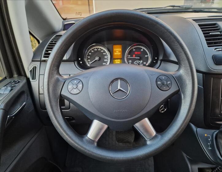 Mercedes-Benz Vito 22