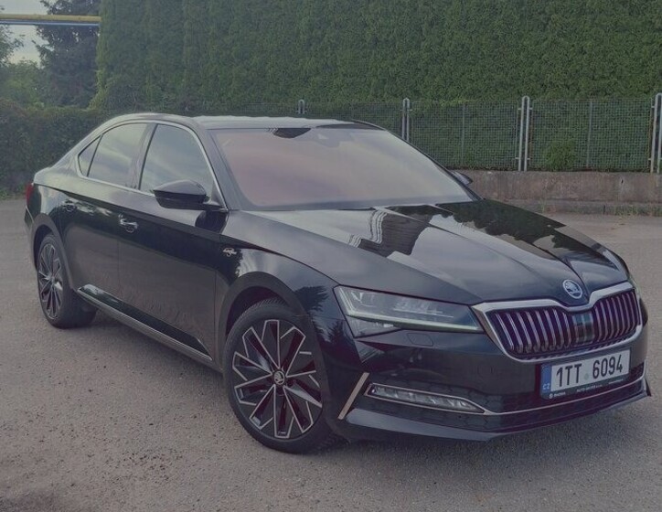 Škoda Superb 1