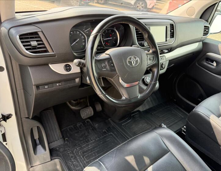 Toyota ProAce 7