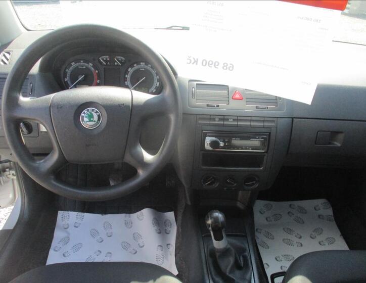 Škoda Fabia 15