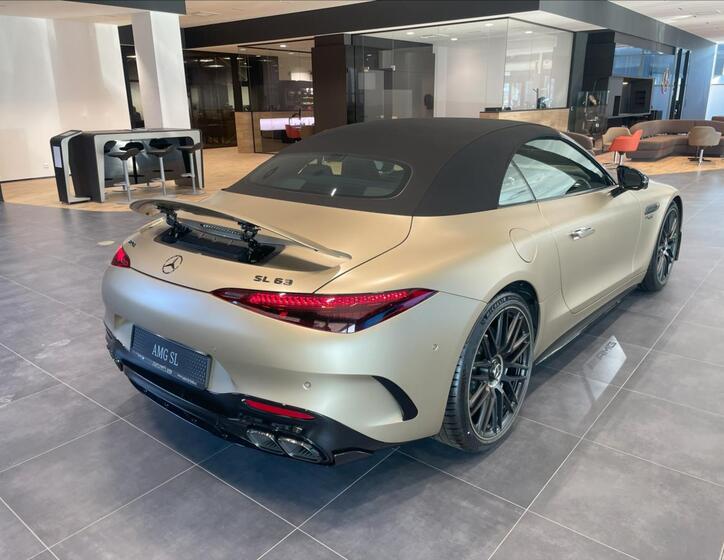 Mercedes-Benz SL 5