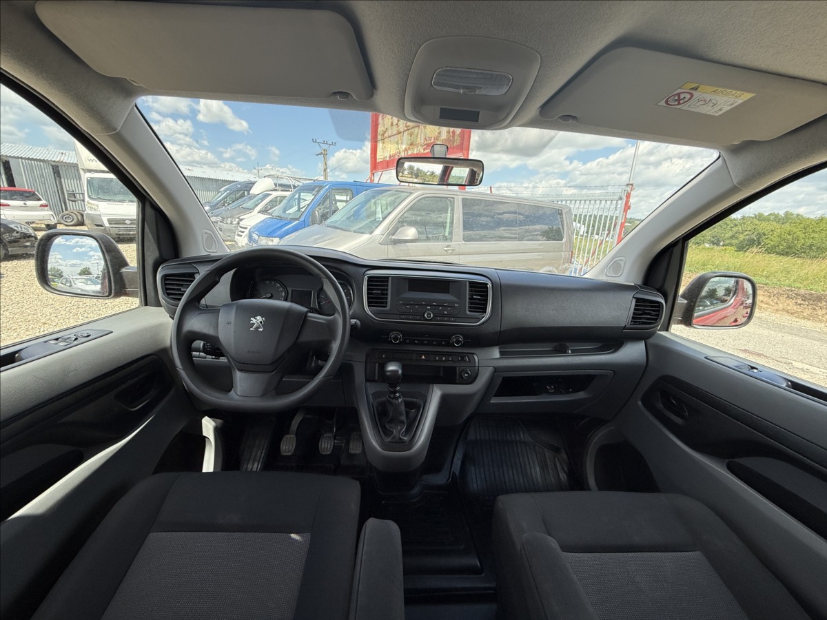Peugeot Traveller