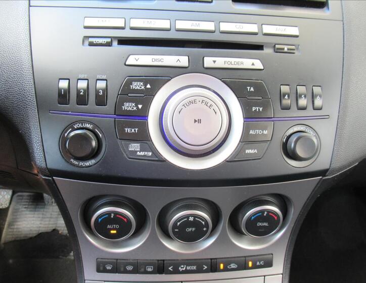 Mazda 3 18