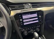Volkswagen Passat 9