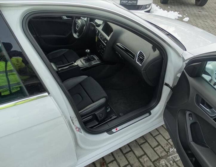 Audi A4 28
