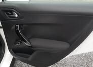 Peugeot 2008 23