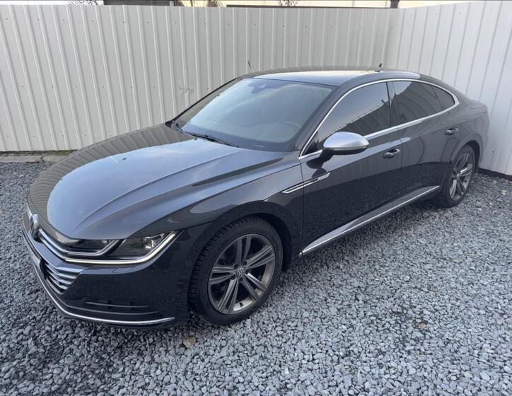 Volkswagen Arteon 5