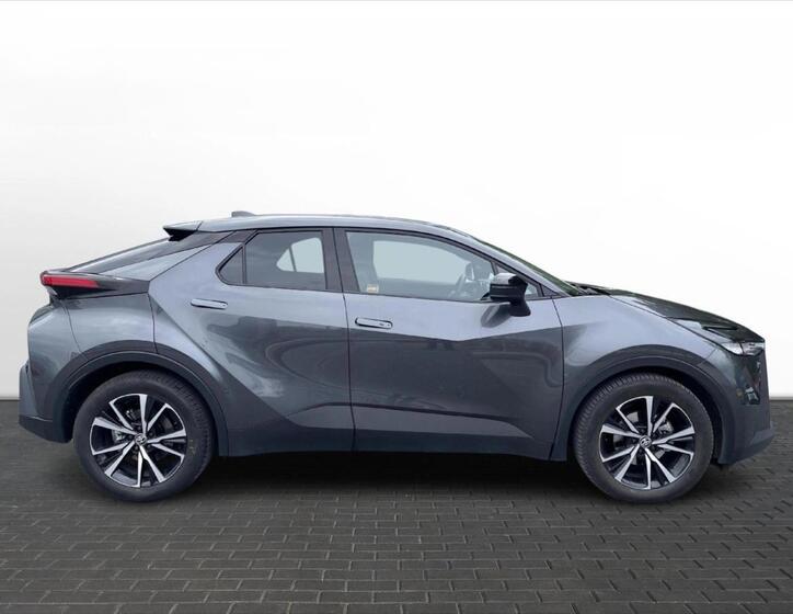 Toyota C-HR 7