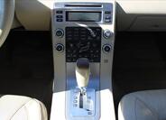 Volvo XC70 12