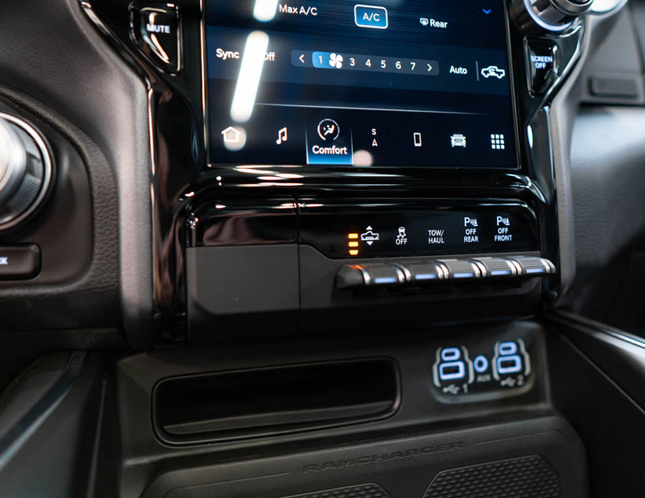 Dodge RAM 25