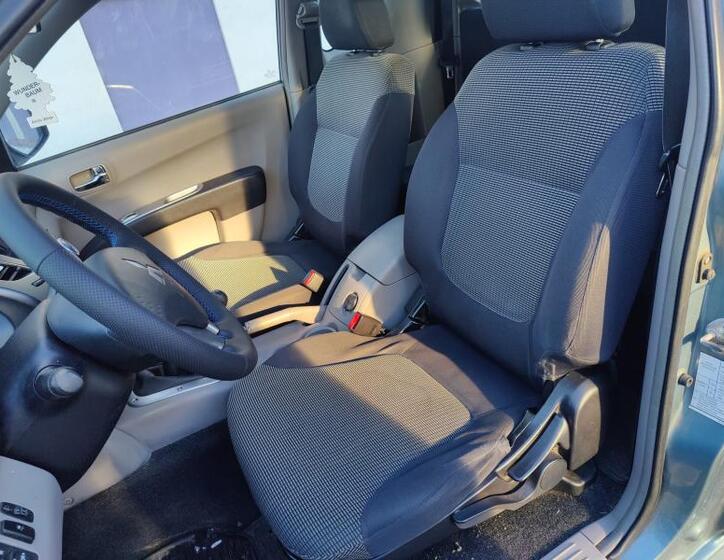 Mitsubishi L200 10