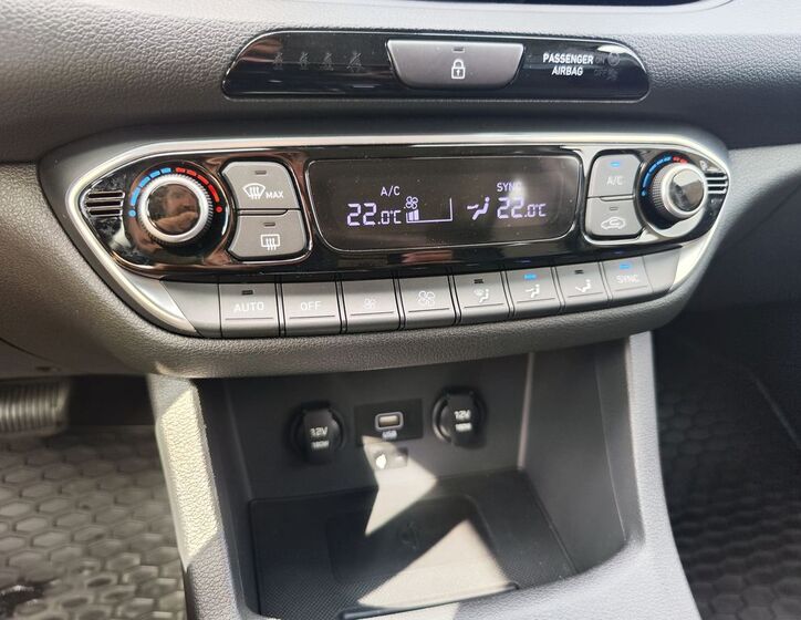 Hyundai i30 21