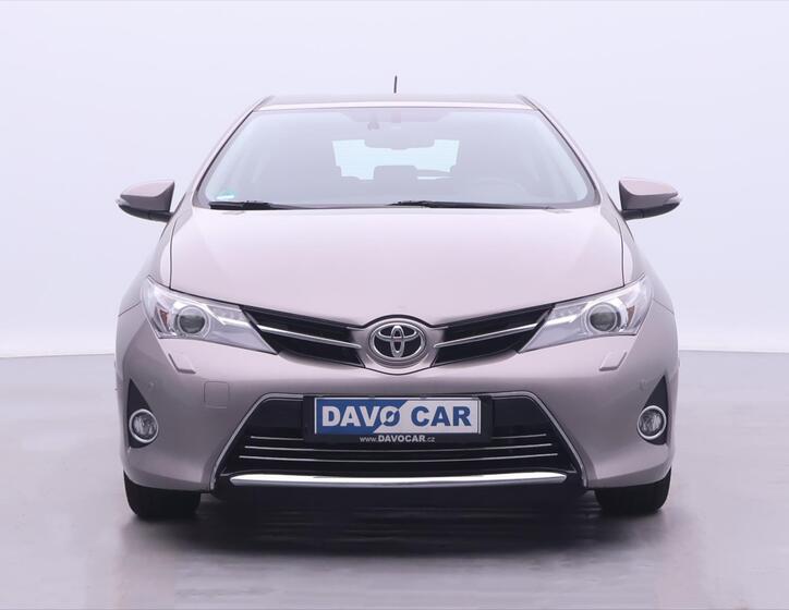 Toyota Auris 2