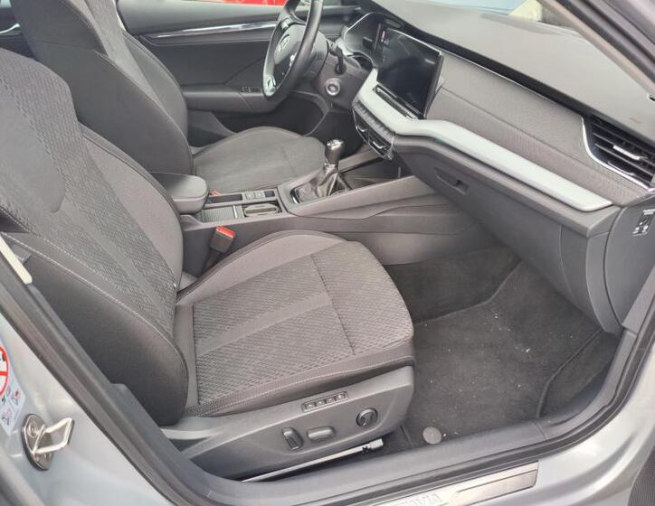 Škoda Octavia 16
