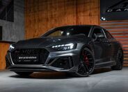 Audi RS5 8