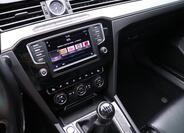 Volkswagen Passat 24