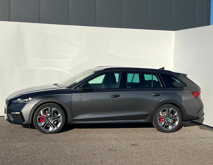 Škoda Octavia 10