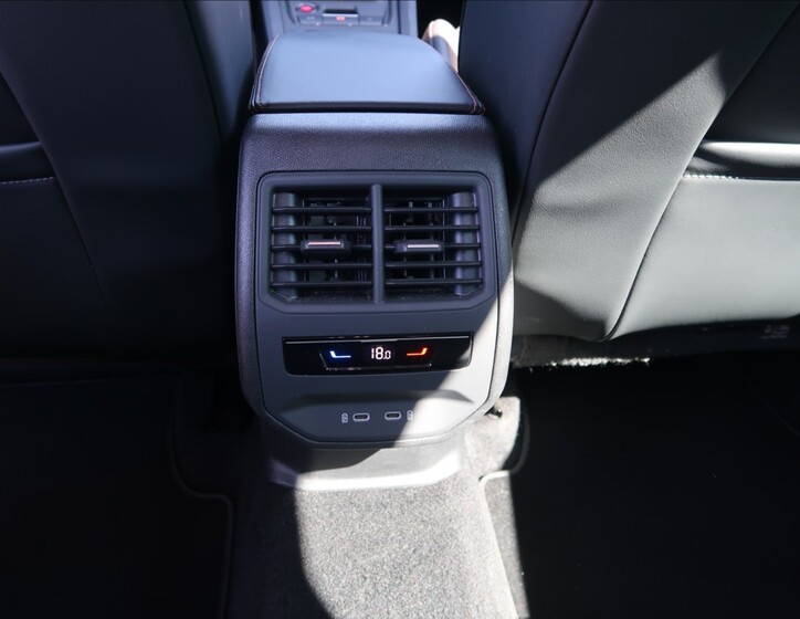 Cupra Formentor 48