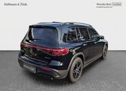 Mercedes-Benz EQB 5