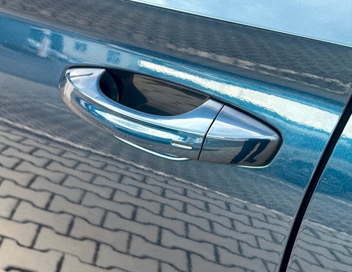 Škoda Superb 12