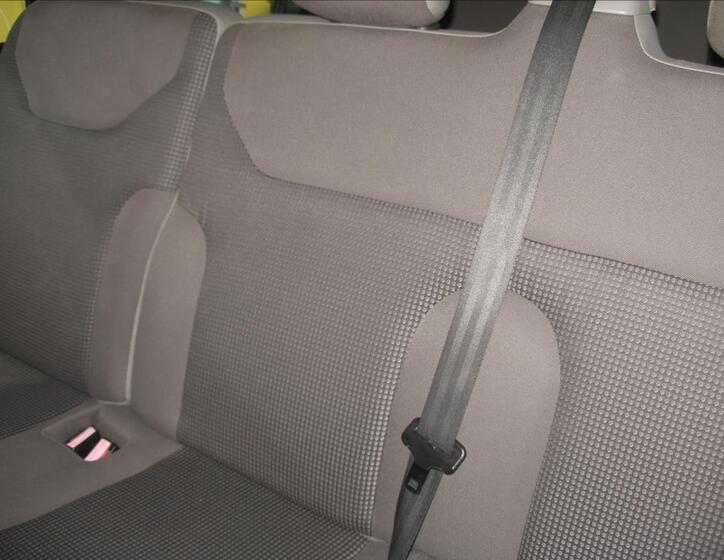 Opel Vivaro 6