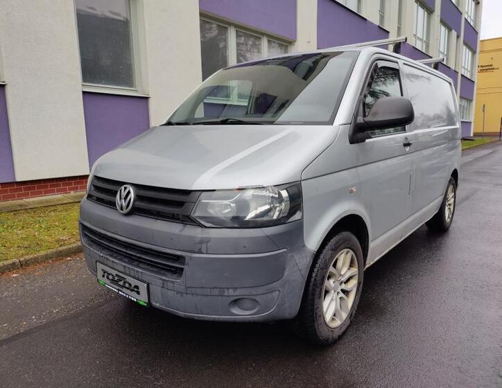 Volkswagen Transporter 1