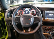 Dodge Challenger 18