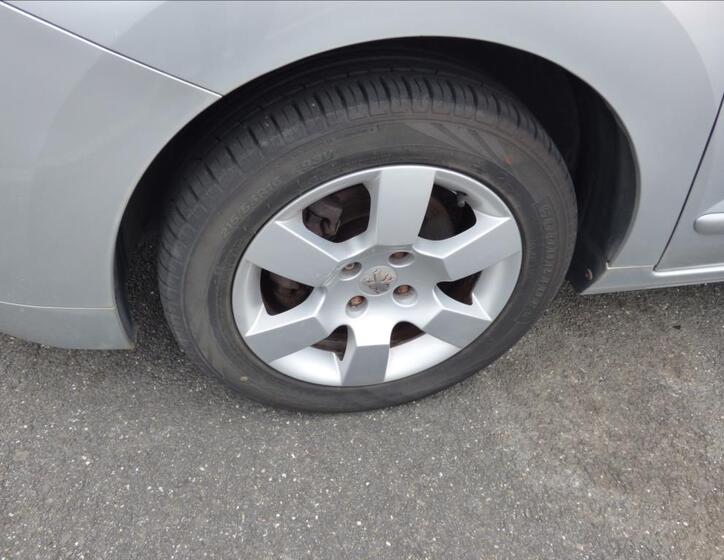 Peugeot 5008 42