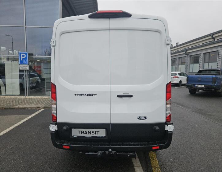 Ford Transit 4