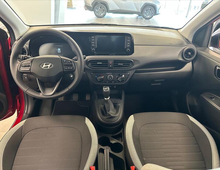 Hyundai i10 5