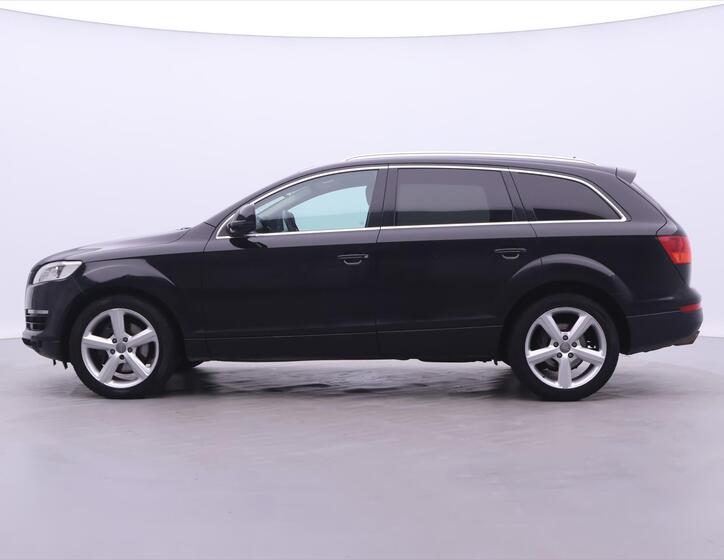 Audi Q7 4