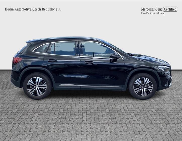 Mercedes-Benz GLA 6