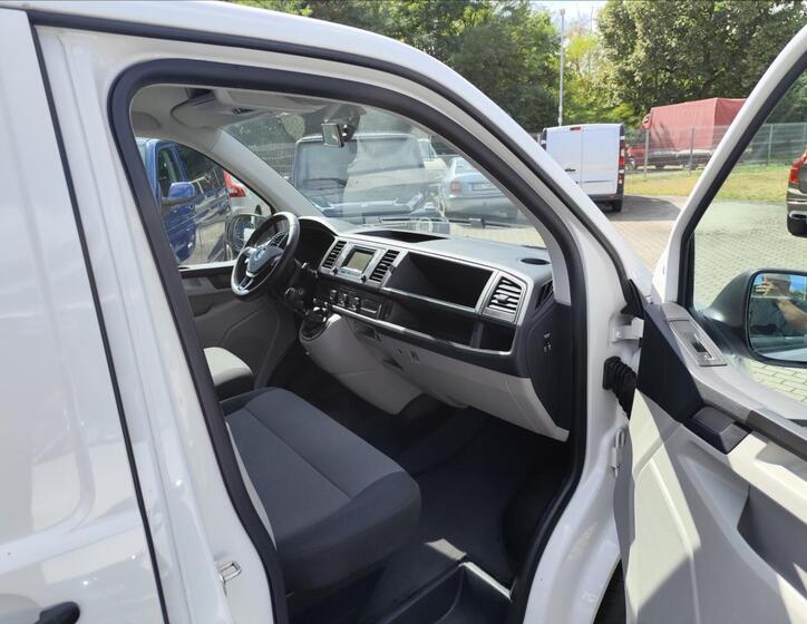 Volkswagen Transporter 28