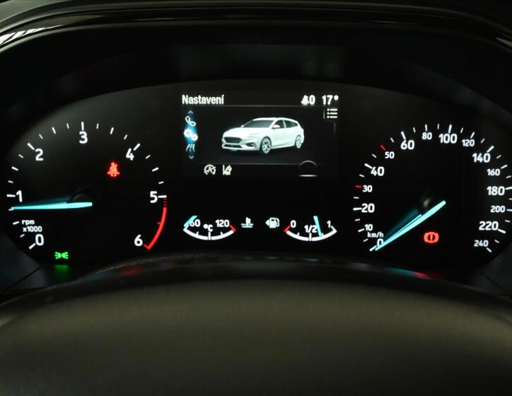 Ford Focus 13