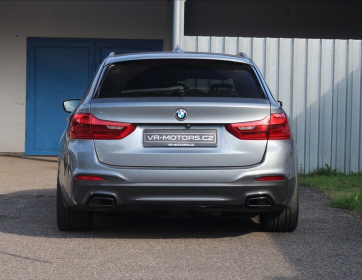 BMW Řada 5 8