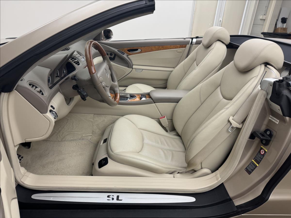 Mercedes-Benz SL