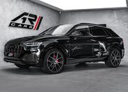 Audi Q8 1