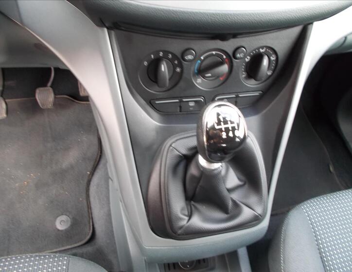 Ford C-MAX 23