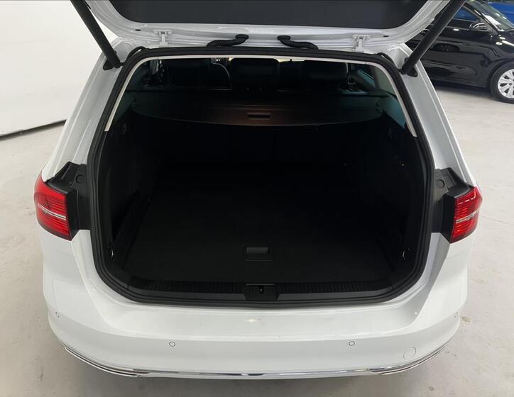 Volkswagen Passat 32