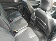 Ford Galaxy 18