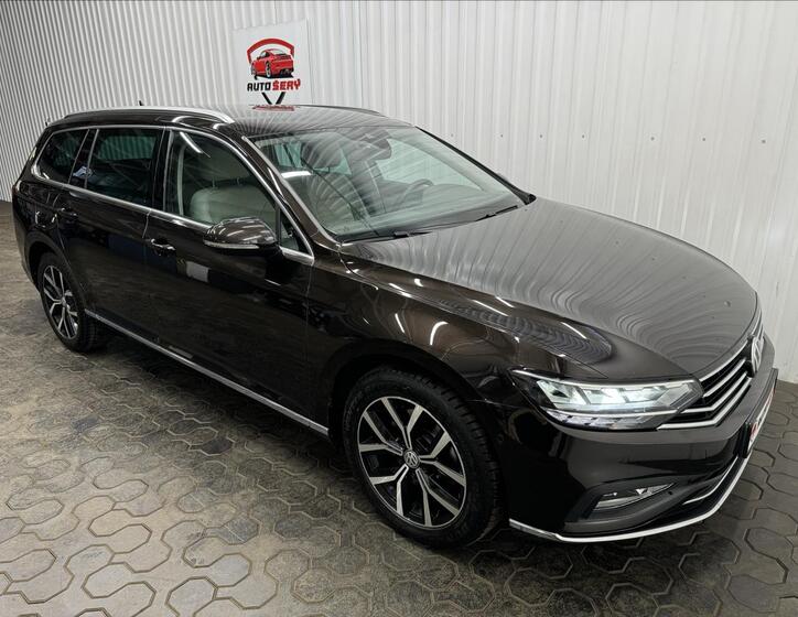 Volkswagen Passat 12