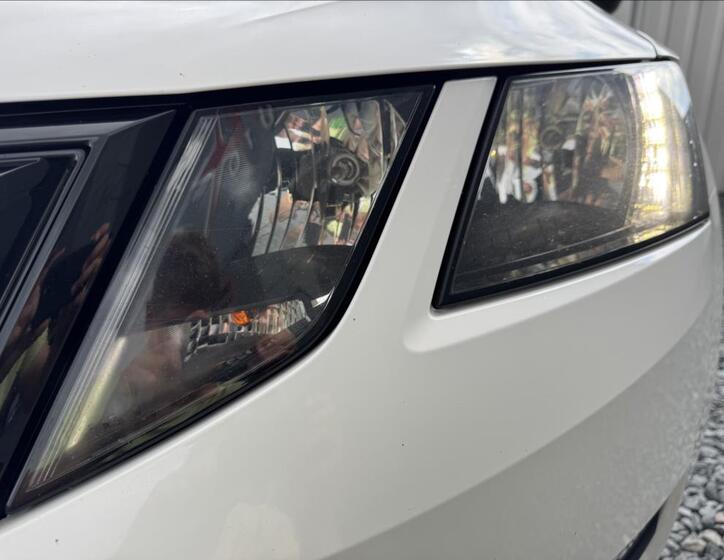 Škoda Octavia 9