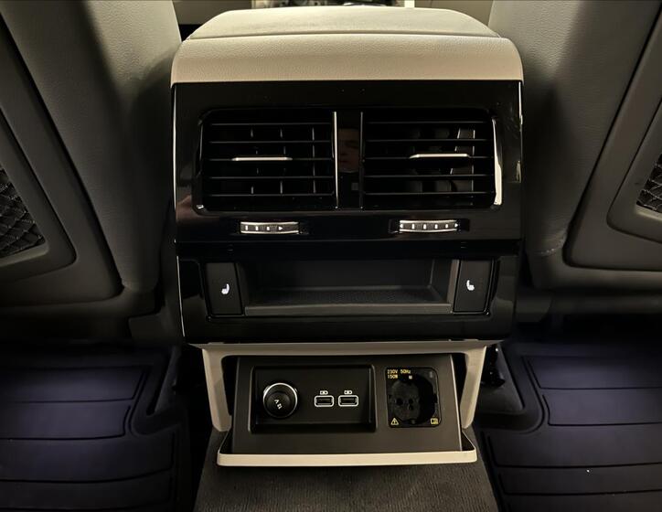 Volkswagen Touareg 25